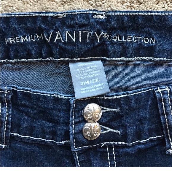 Vanity Jeans - Picture 2 of 3